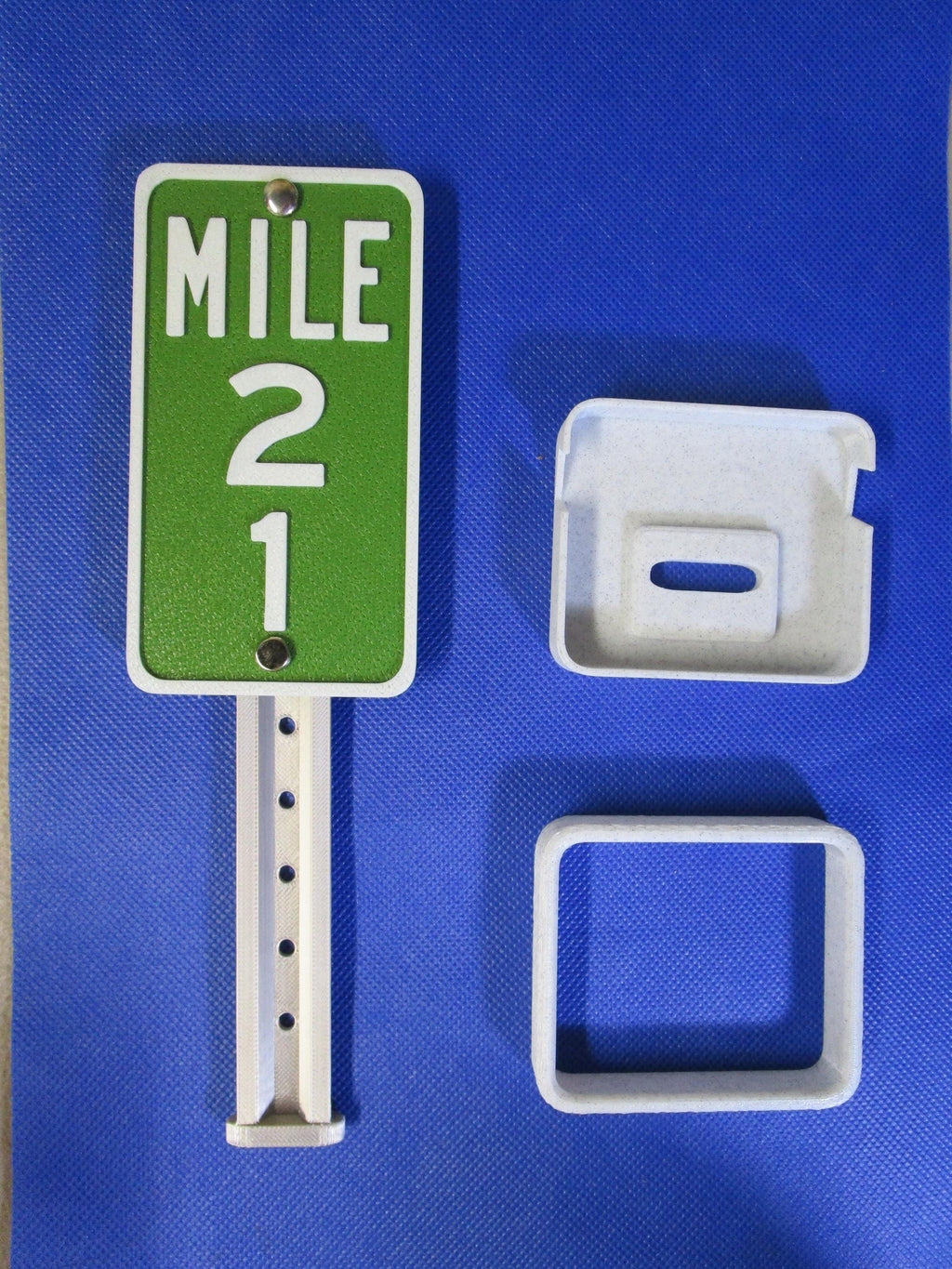 21 Milestone Desk Sign – Industrial-Strength Mile Marker for 21st Birthday, Anniversary, or Work Celebration