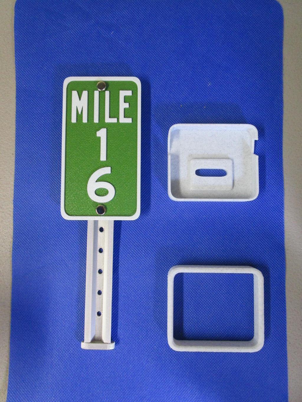 16 Milestone Desk Sign – Mile Marker for Sweet 16 Birthday or Special Celebration