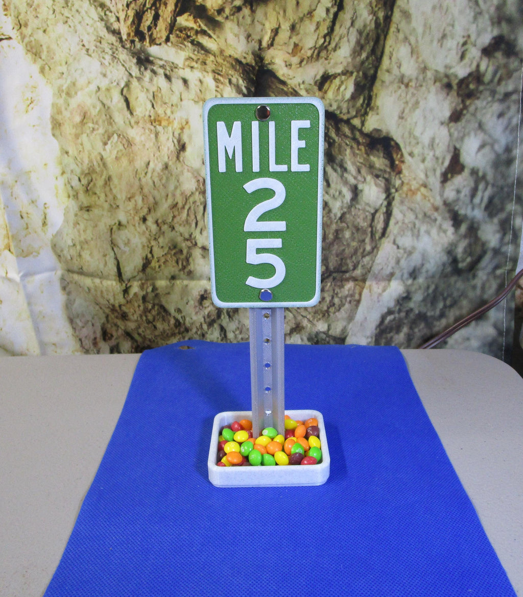 25 Year Milestone Desk Sign: 25th Birthday 25th Anniversary