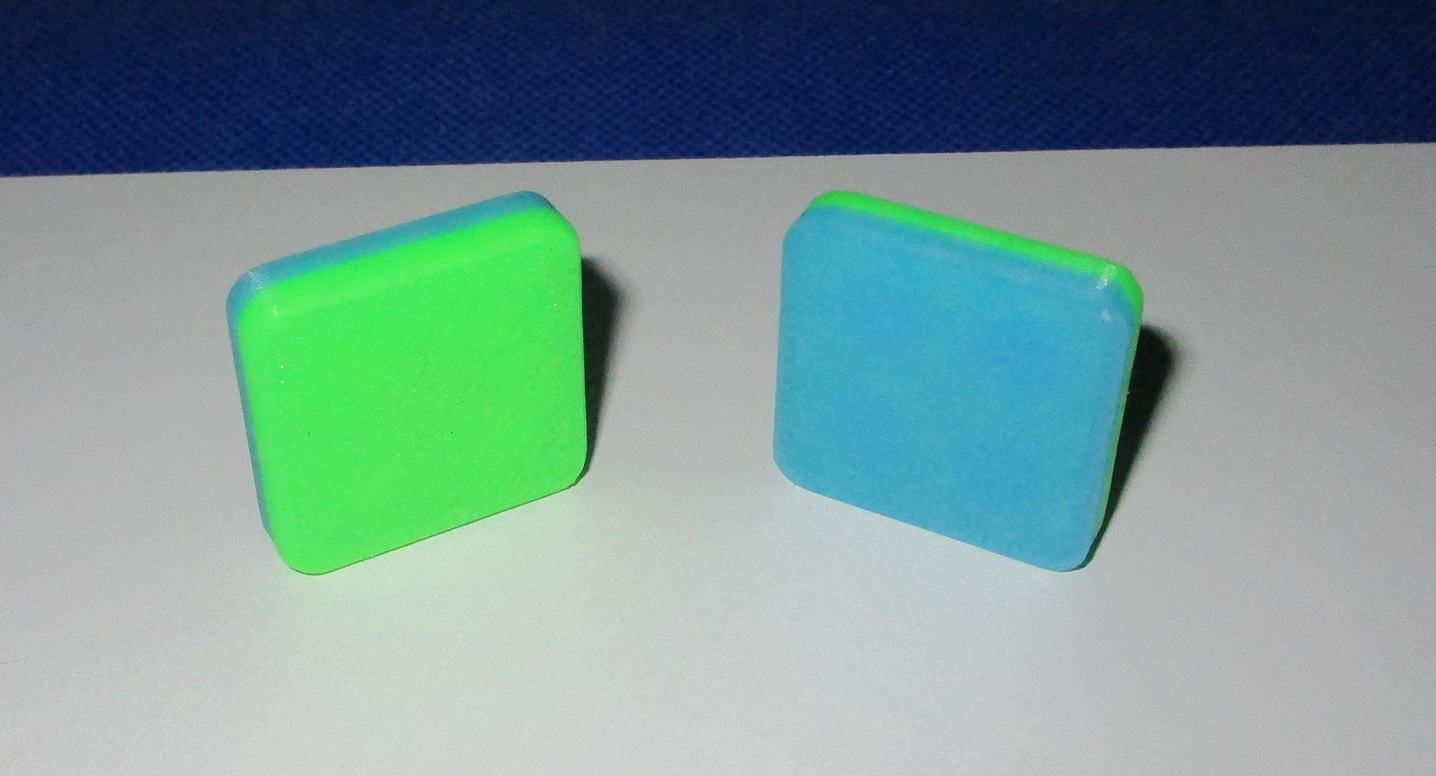 Mini Glow Fidget – Bright, Compact, and Hypnotically Fun