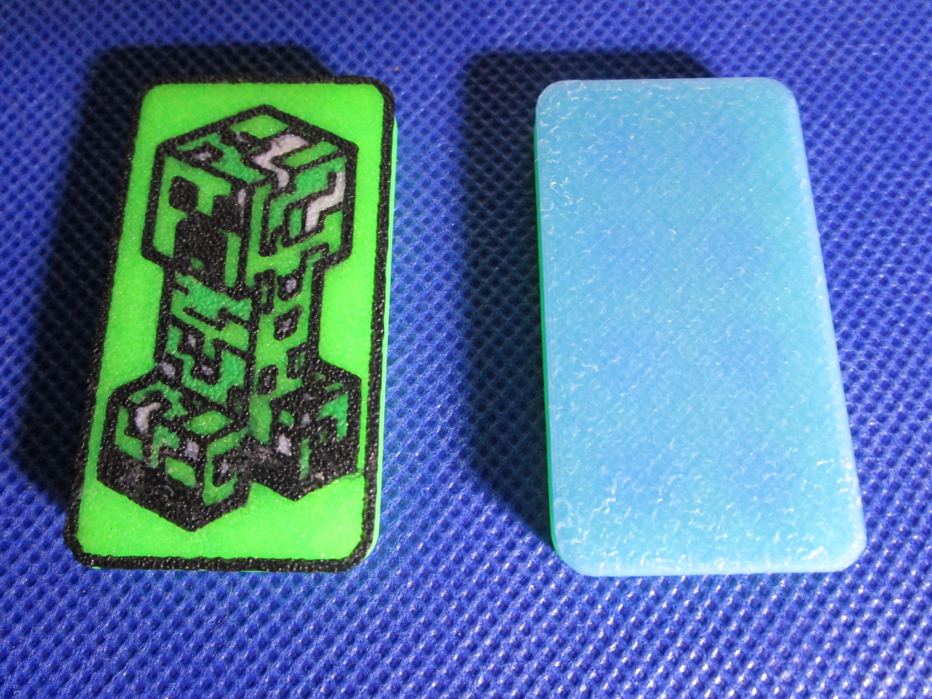 Adorable Creeper Glow Fidget Tile – Magnetic Minecraft Pixel Toy for Gamers - Glow in the Dark