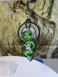 Adorable “Stary” Alien Keychain – Glow-in-the-Dark Charm / Zipper Pull