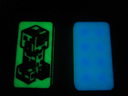 Adorable Creeper Glow Fidget Tile – Magnetic Minecraft Pixel Toy for Gamers - Glow in the Dark