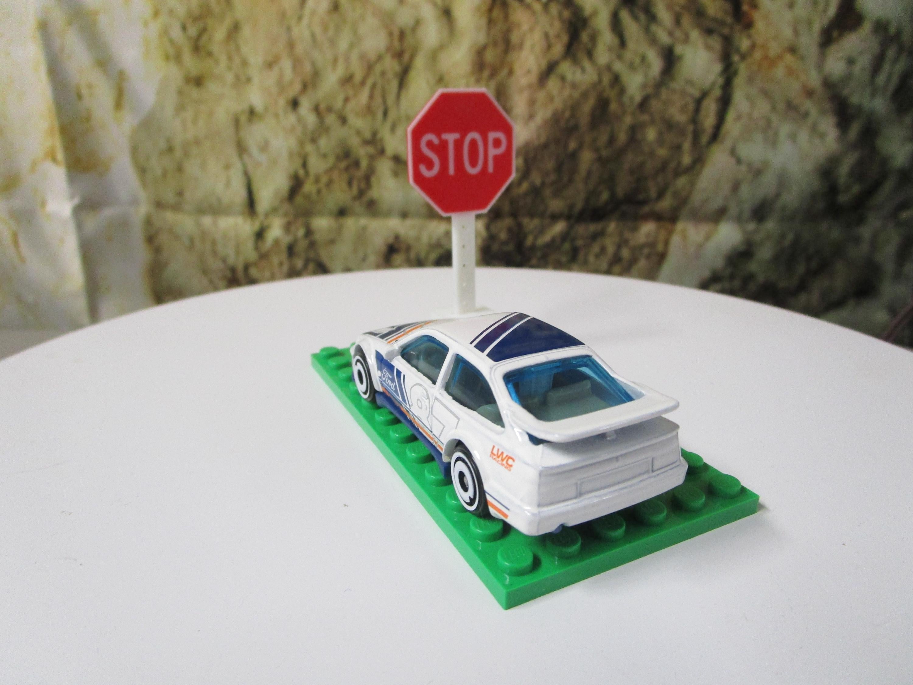 LEGO Compatible Miniature Stop Sign – Tiny Road Sign for LEGO Cities, Streets & Displays