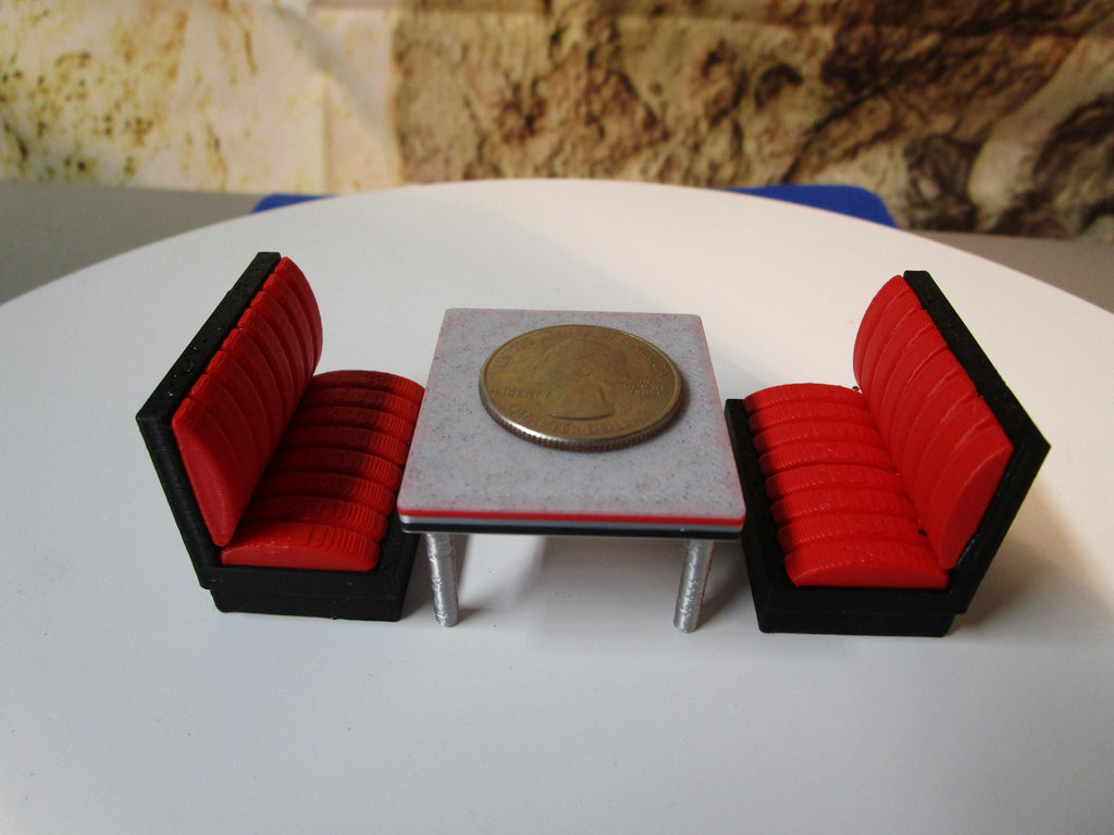 1950s Diner Booth Set – Retro Restaurant Miniature, 1:32 Scale Diorama Accessory